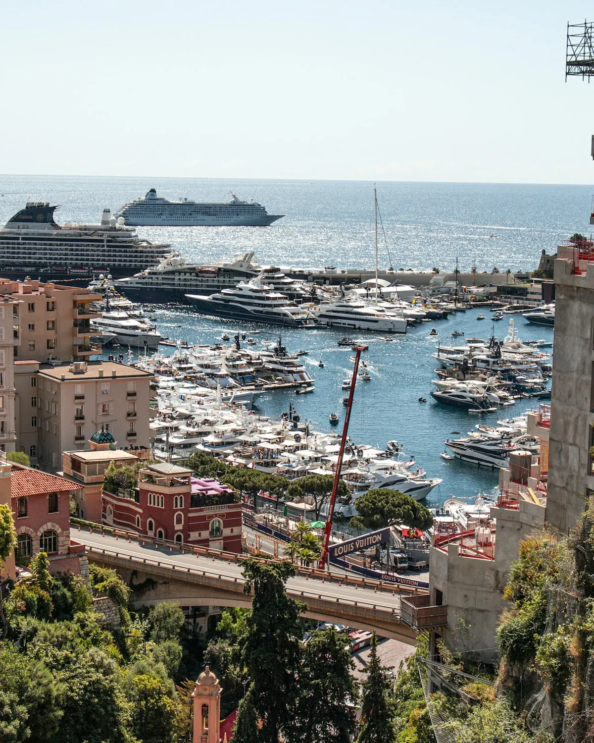 Le port de Monaco et ses yachts