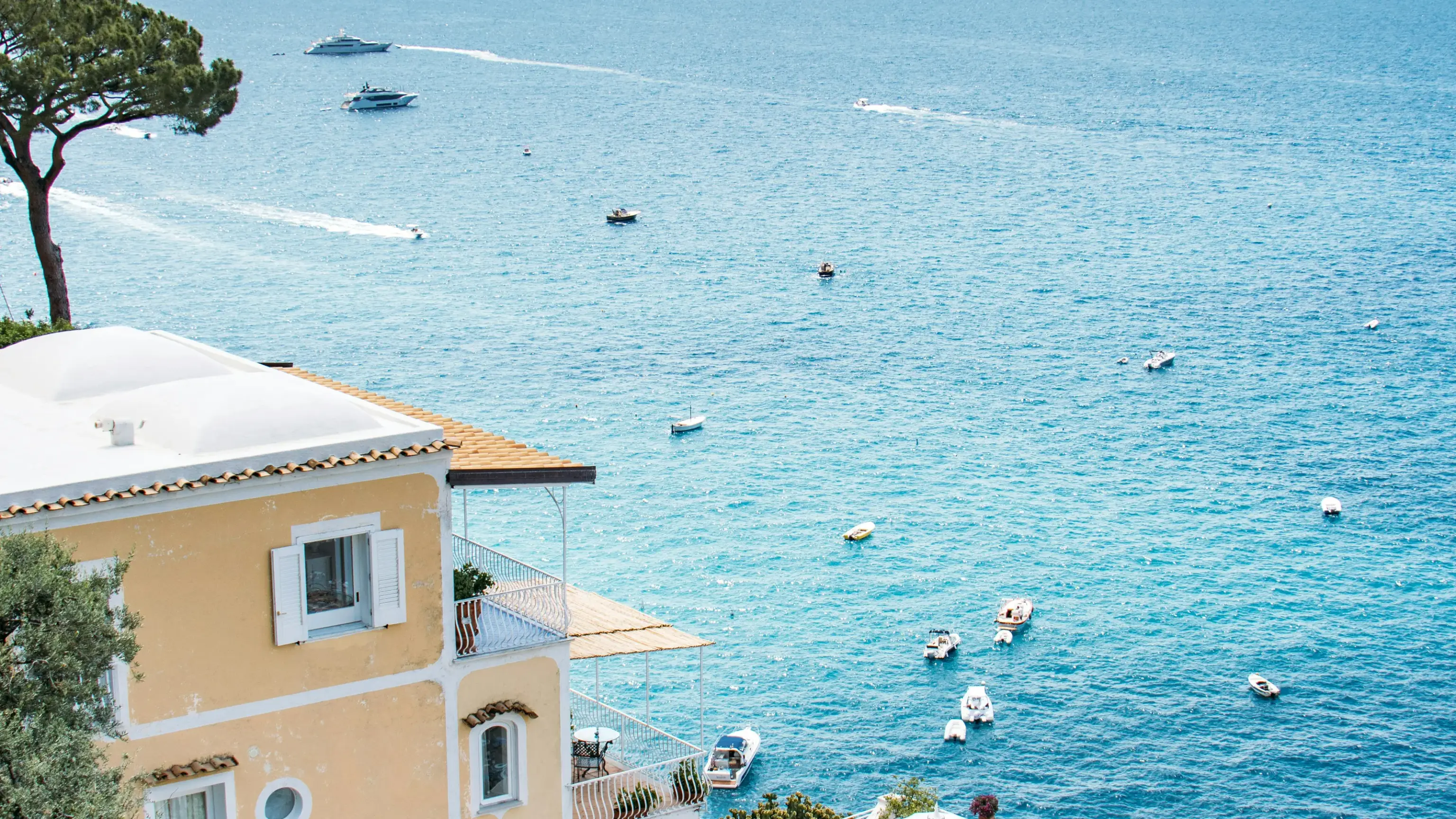 Luxury photographer on the French Riviera